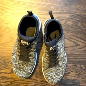 APL running shoes